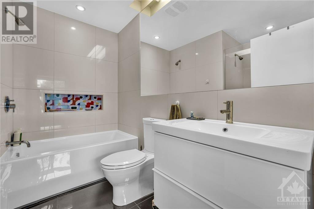 Listing 1361189 - Large Photo # 16