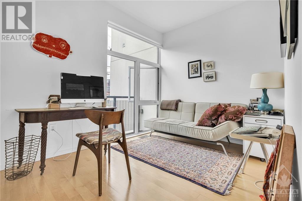 Listing 1361189 - Large Photo # 17