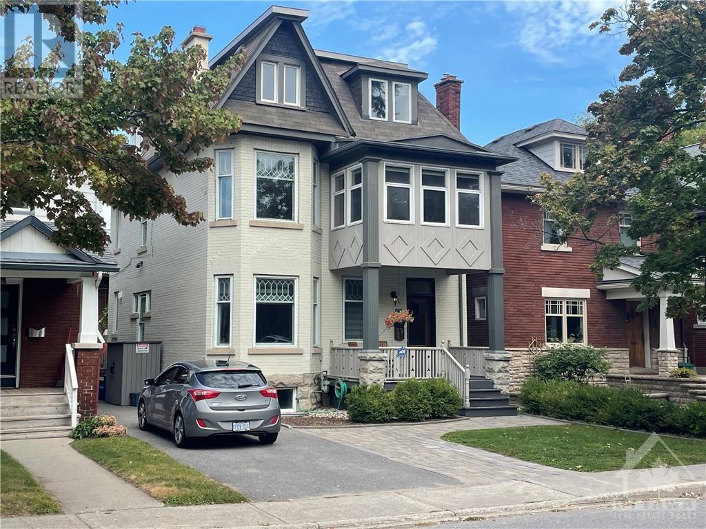 273 POWELL AVENUE