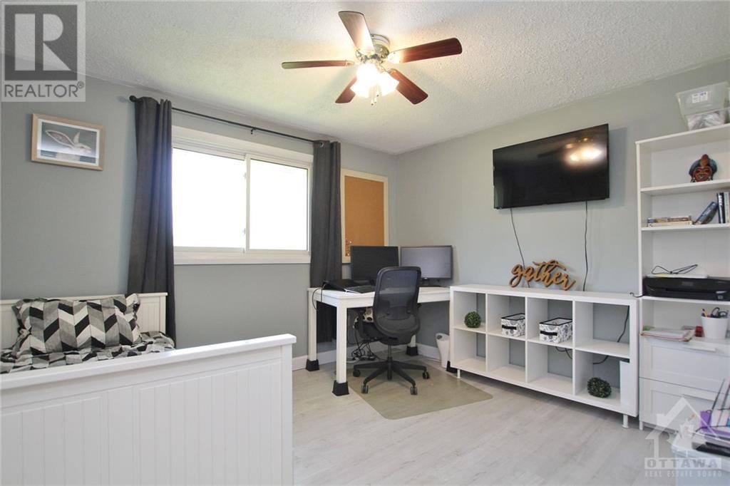 Listing 1361211 - Large Photo # 17