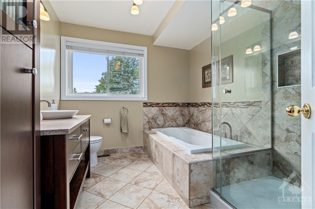 15 BRODEUR CRESCENT