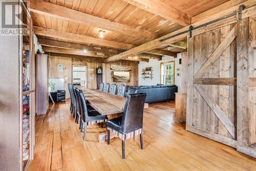 Listing 1361280 - Large Photo # 10