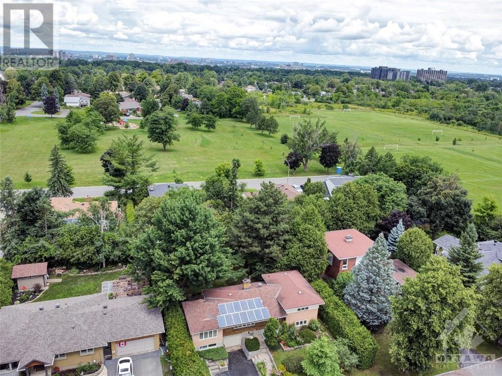 Listing 1361289 - Large Photo # 30