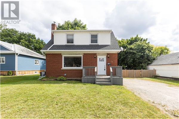 17 ANDERSON STREET, Smiths Falls
