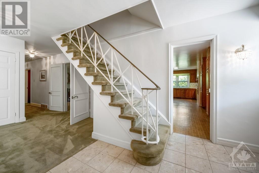 170 LAKEWAY DRIVE