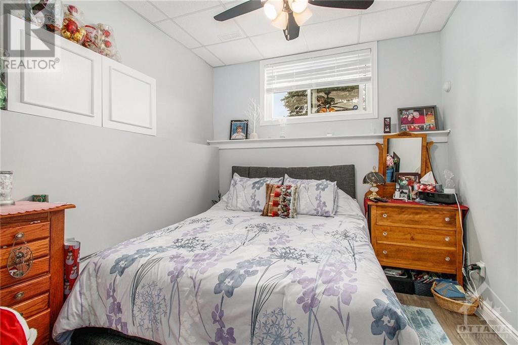 Listing 1361373 - Large Photo # 23