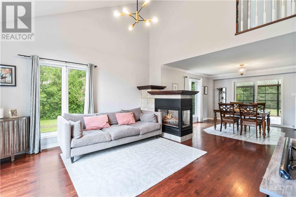 1914 CLAUDETTE DRIVE