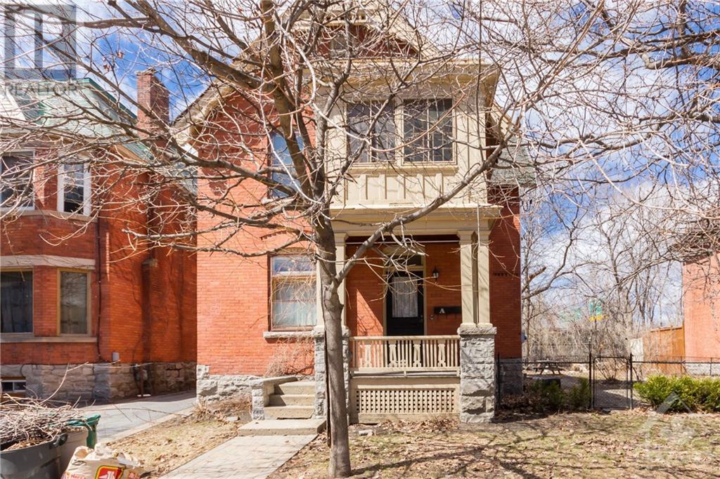 137 HAWTHORNE AVENUE UNIT#B, #B