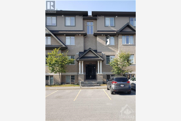 33 TADLEY PRIVATE UNIT#A, Ottawa