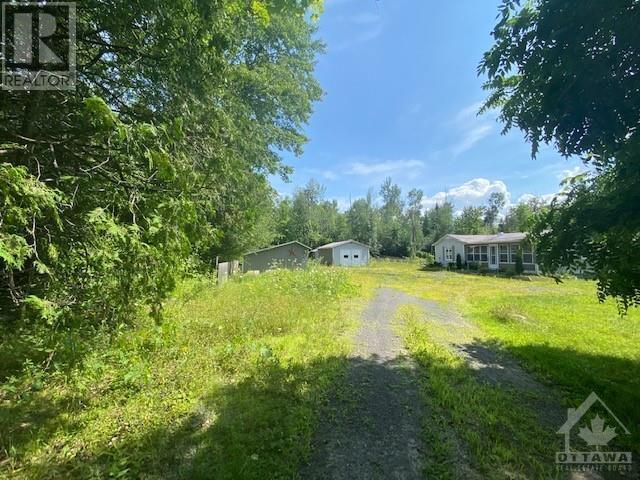 690 MONKMAN ROAD