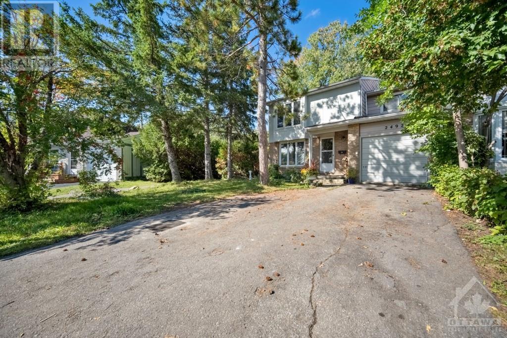 2492 AUTUMN HILL