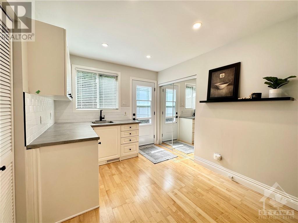 2181 FRANK BENDER STREET UNIT#B, #B