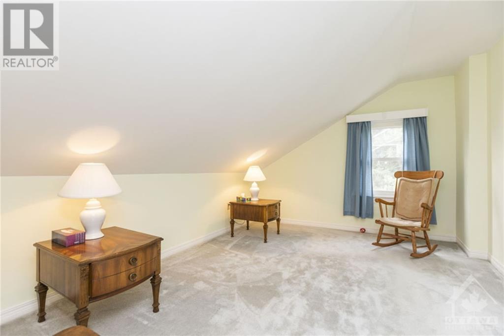 2585 RAMSAY CONCESSION 8 ROAD