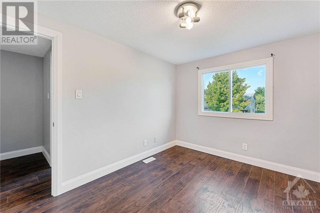 1536 PRESTWICK DRIVE