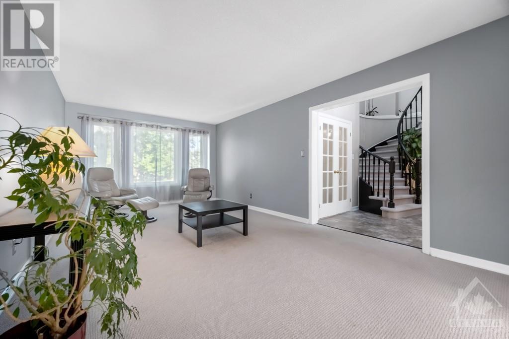 839 ADENCLIFFE DRIVE