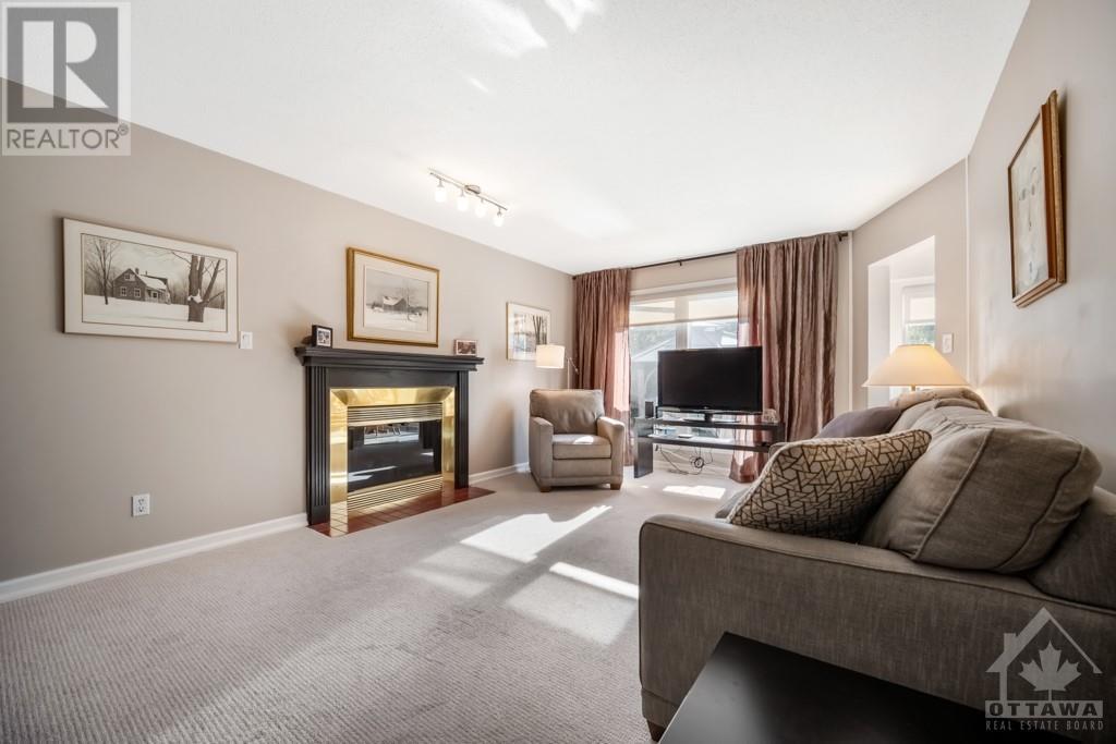 839 ADENCLIFFE DRIVE