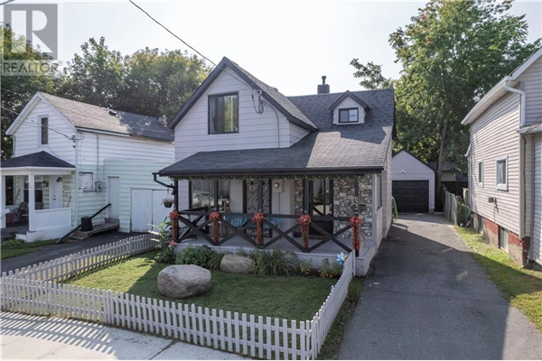 622 BEDFORD STREET, Cornwall