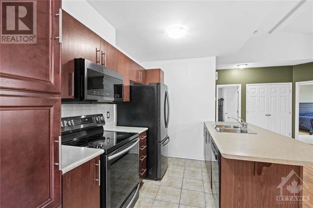 105 ARTESA PRIVATE UNIT#L, #L