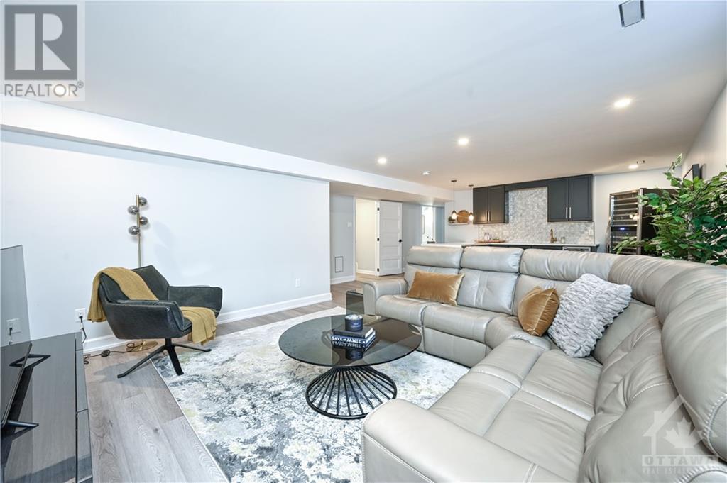 62 YACHT TERRACE
