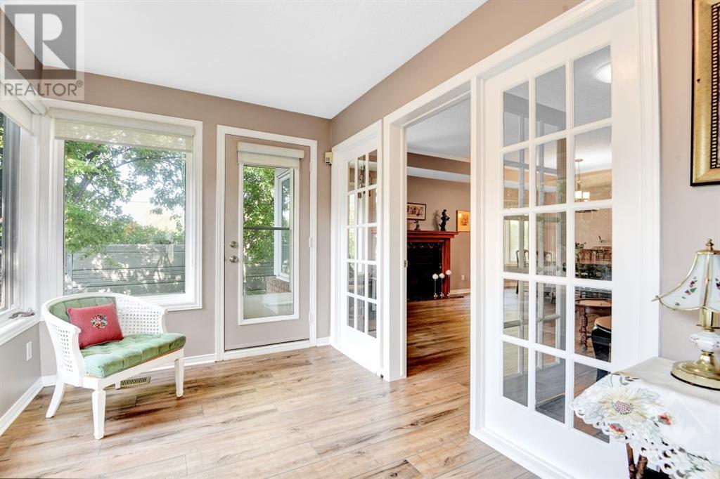 30 RIVER OAKS COURT