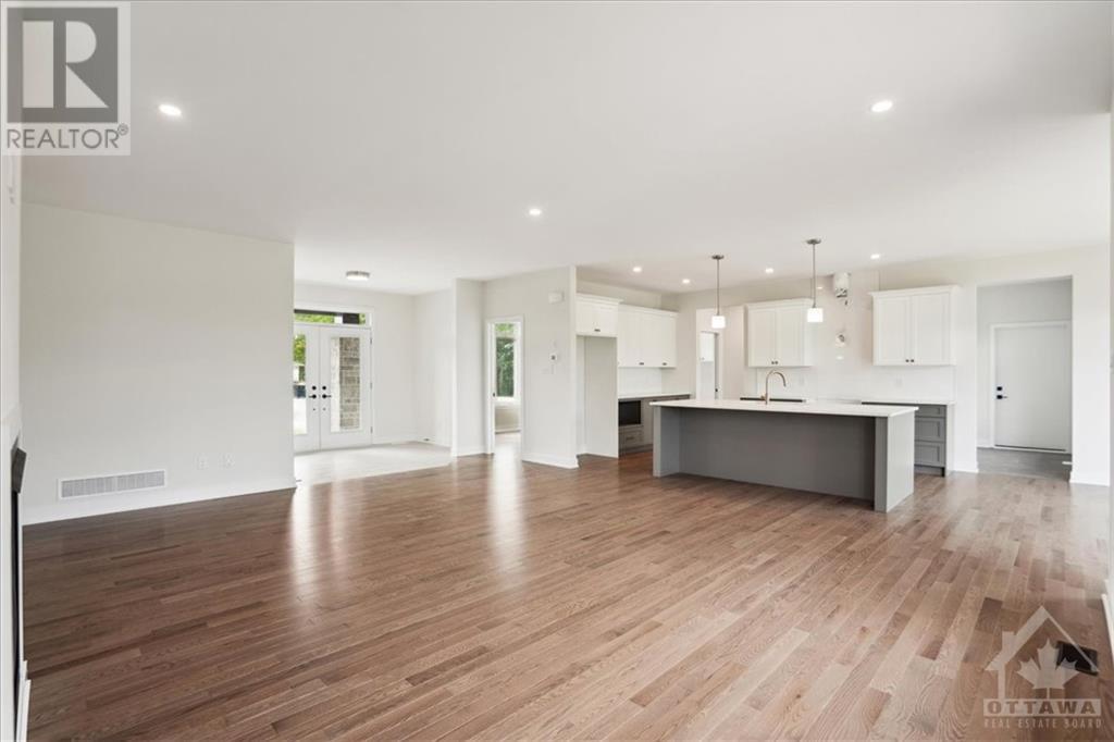 201 RAYMOND LUHTA CRESCENT