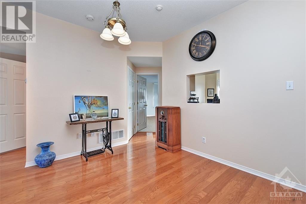 110 BRIARGATE PRIVATE UNIT#7, #7