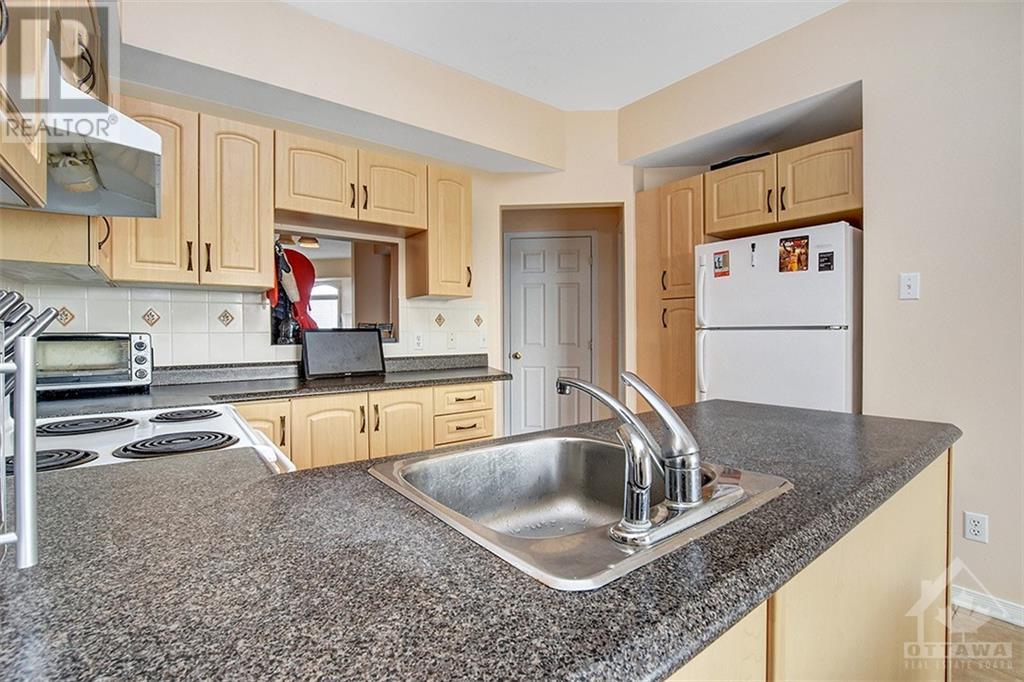 110 BRIARGATE PRIVATE UNIT#7, #7