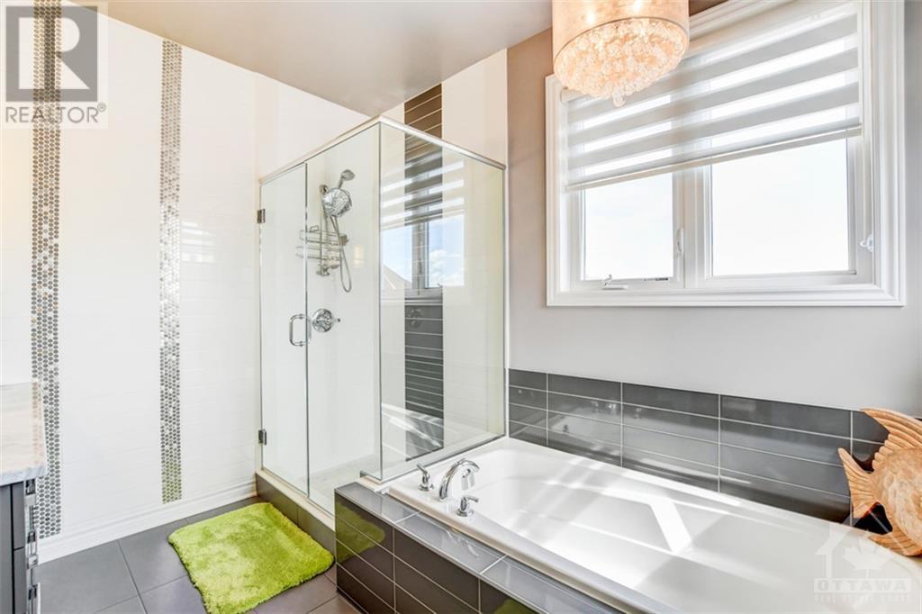 801 FANTAIL WALK