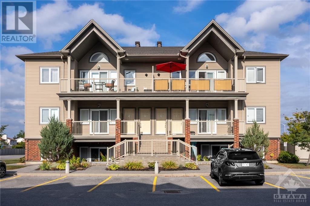 135 HARTHILL WAY UNIT#E, #E