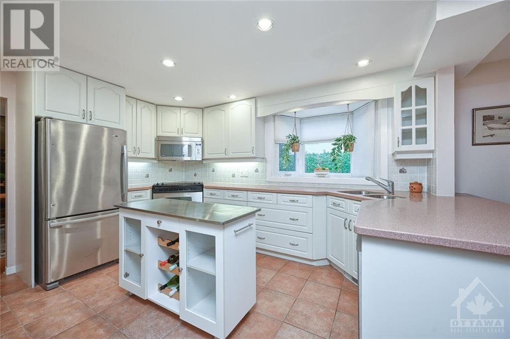 51 BEAUMARIS DRIVE