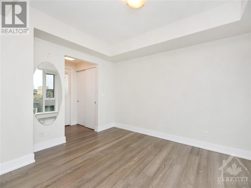 360 PATRICIA AVENUE UNIT#818, #818