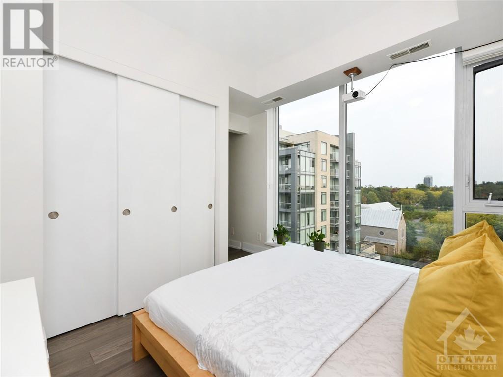 360 PATRICIA AVENUE UNIT#818, #818