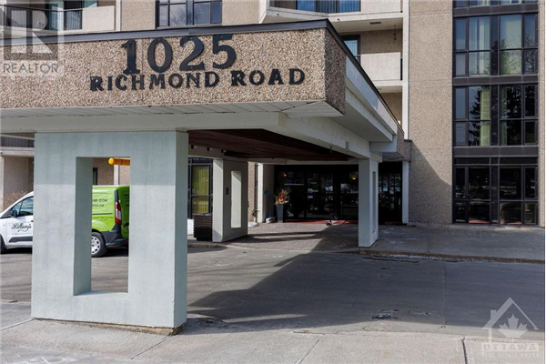 1025 RICHMOND ROAD UNIT#204, Ottawa