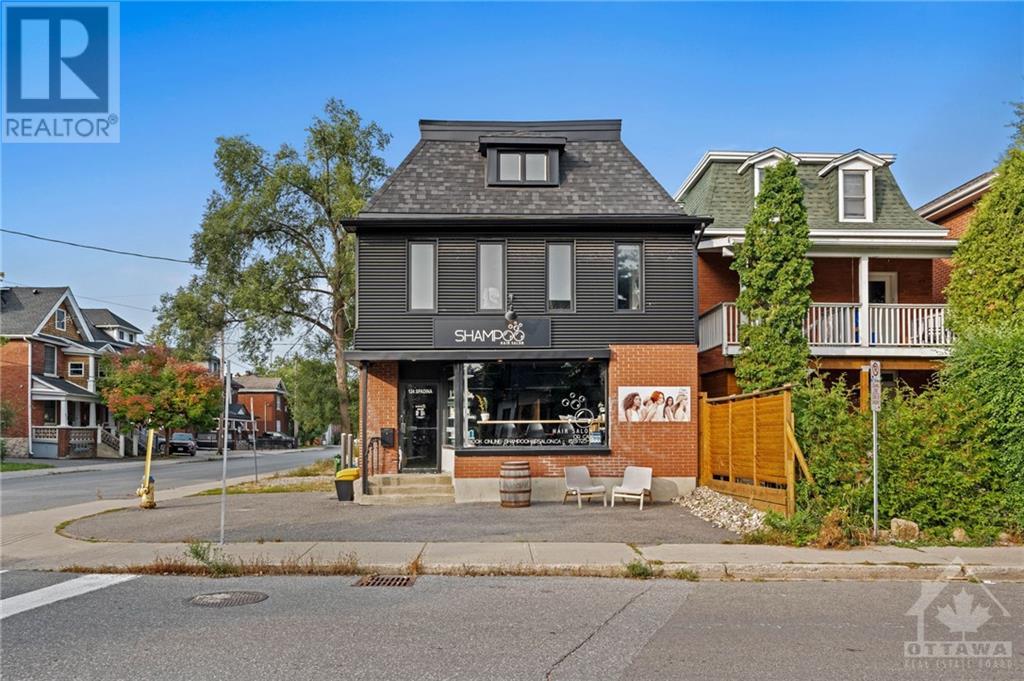 124 SPADINA AVENUE