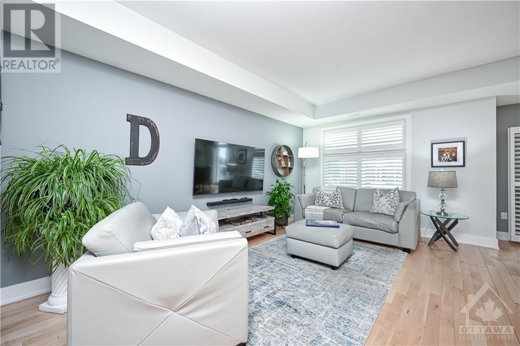 315 ELIZABETH COSGROVE PRIVATE UNIT#104, #104