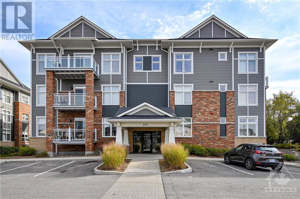 315 ELIZABETH COSGROVE PRIVATE UNIT#104, #104