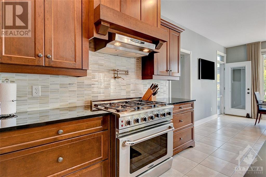 375 RIDGESIDE FARM DRIVE