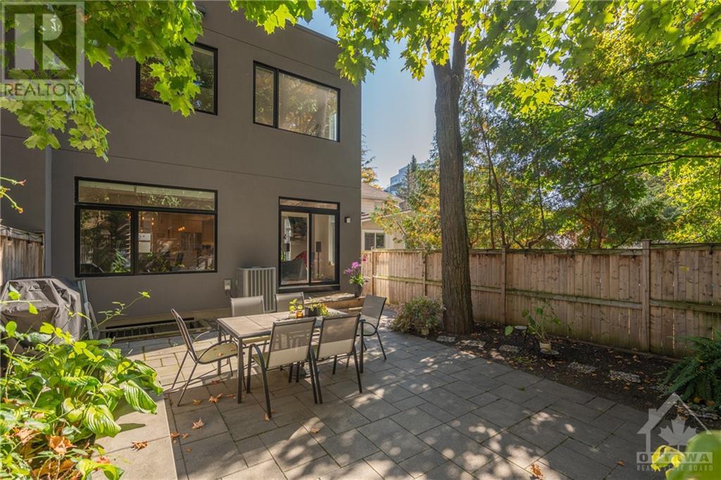 259 BEECHWOOD AVENUE