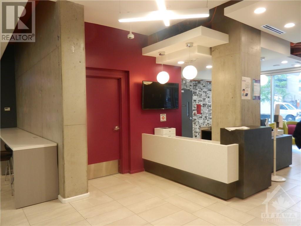 105 CHAMPAGNE STREET UNIT#1706, #1706