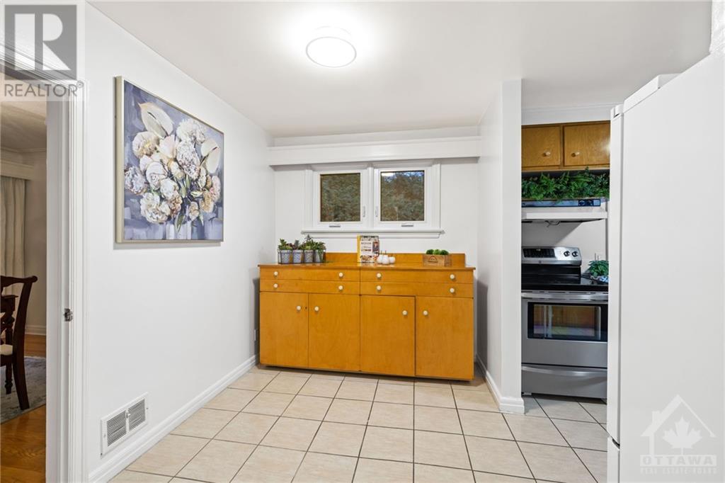 2224 ALTA VISTA DRIVE
