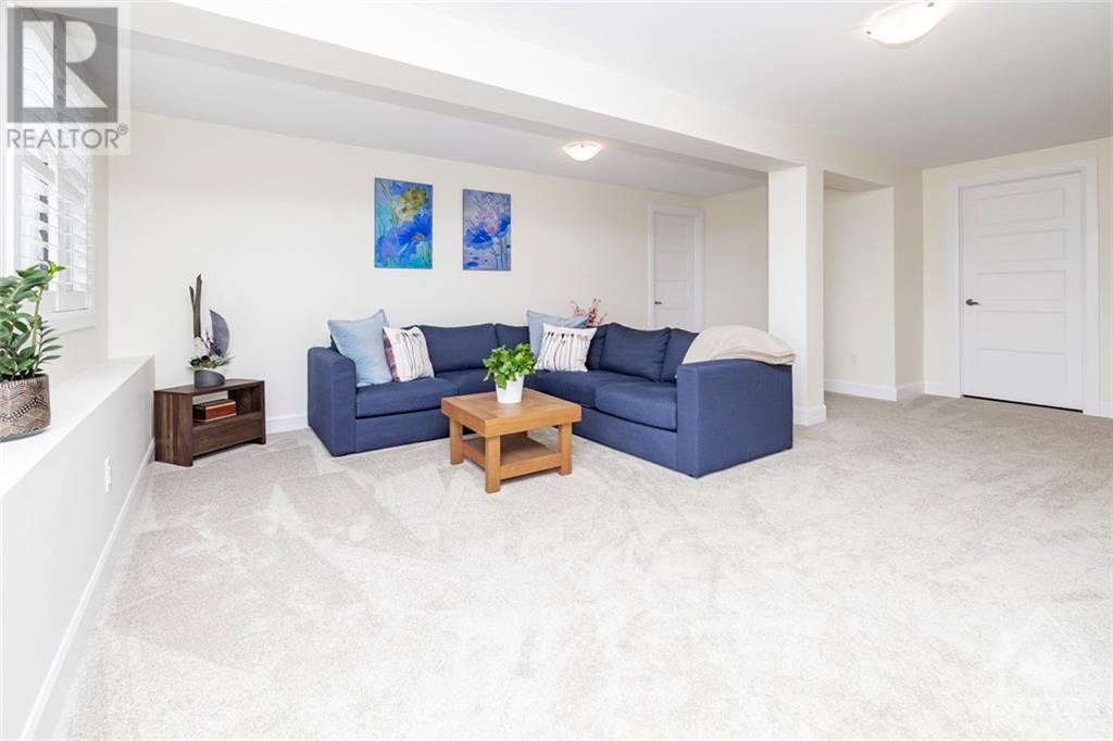 237 MABEL CRESCENT