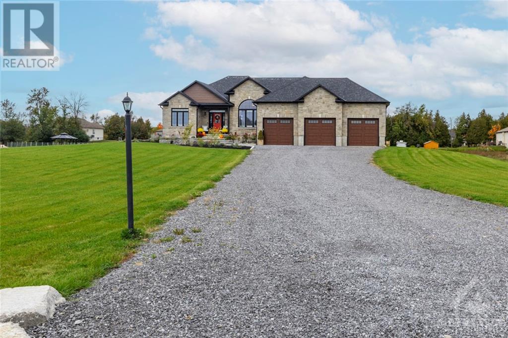 237 MABEL CRESCENT