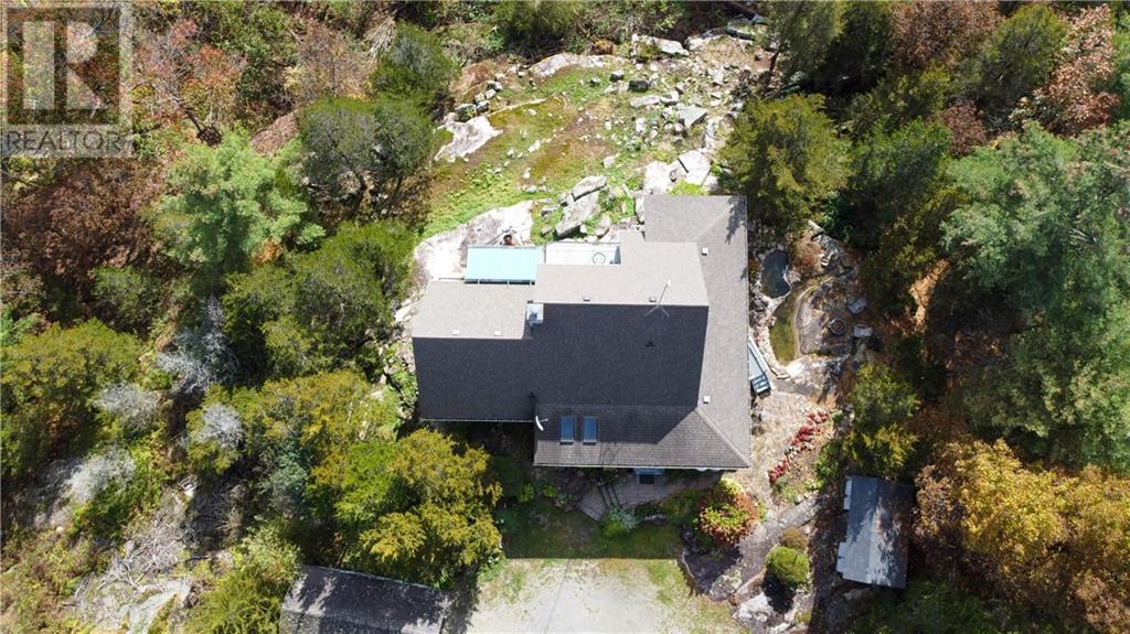 389 OLD RIVER ROAD