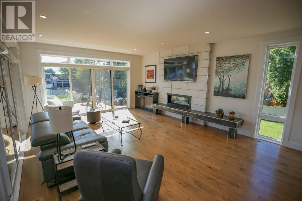 123 CHIPMAN ROAD