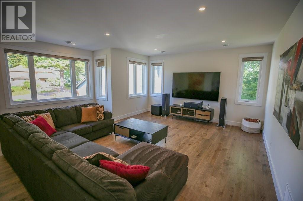 123 CHIPMAN ROAD