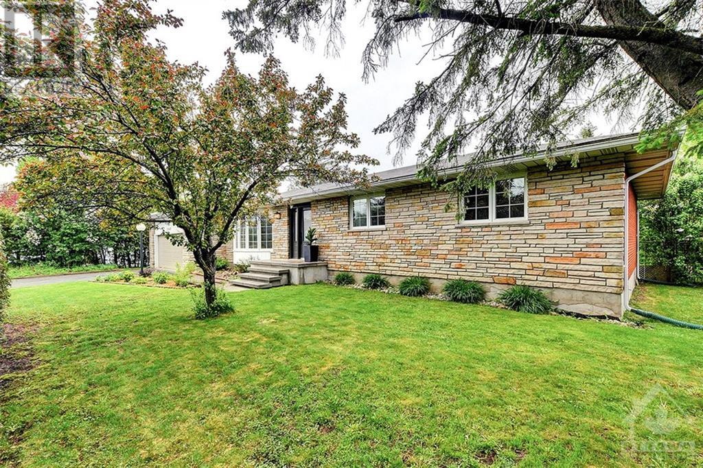 1843 RIDEAU ROAD