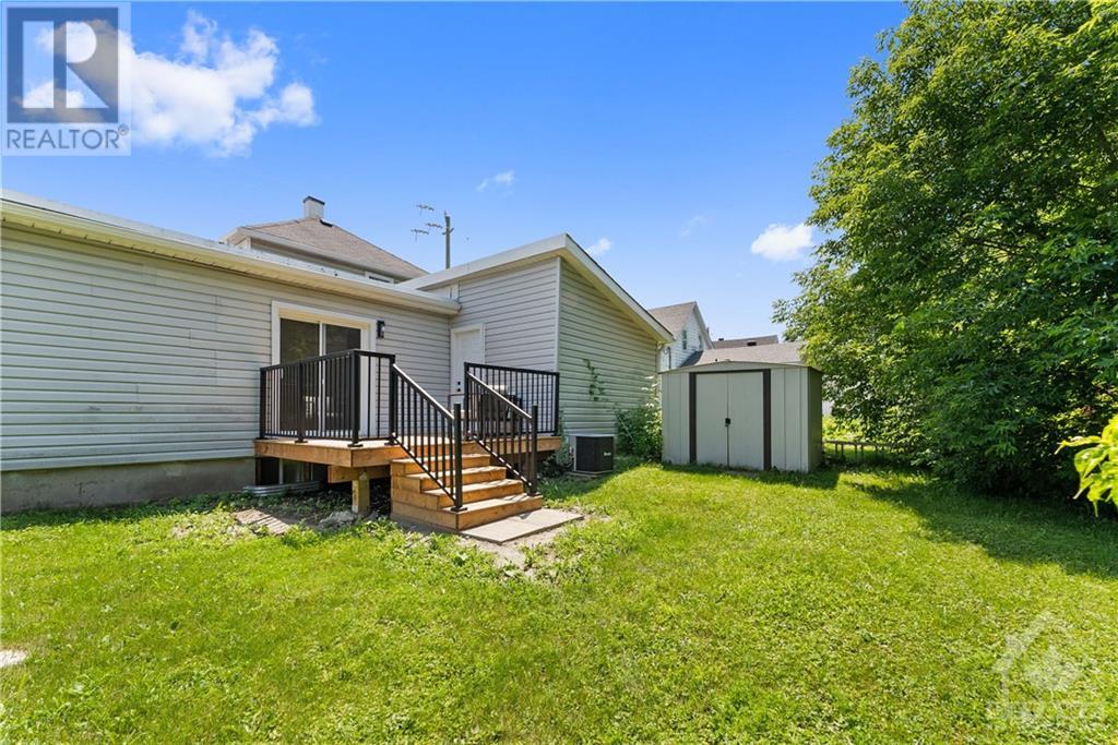 119 DANIEL STREET S