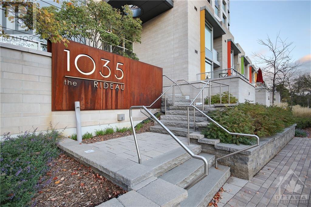 1035 BANK STREET UNIT#1702, #1702