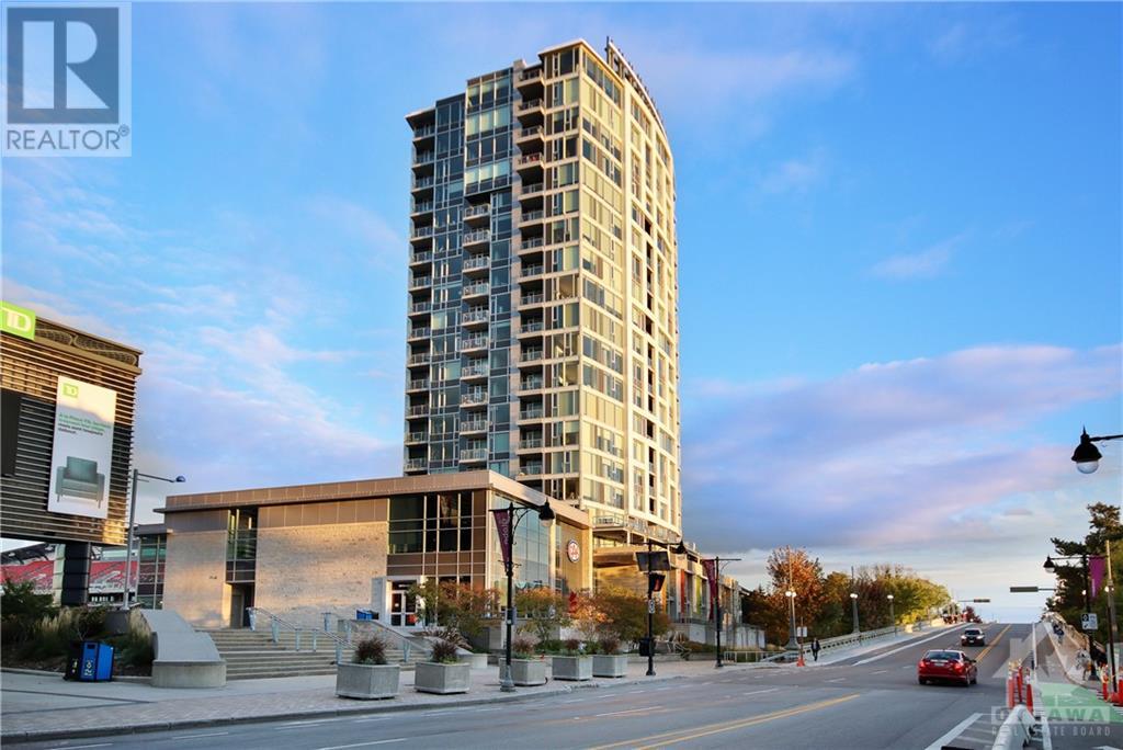 1035 BANK STREET UNIT#1702, #1702