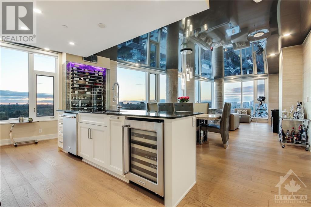 1035 BANK STREET UNIT#1702, #1702